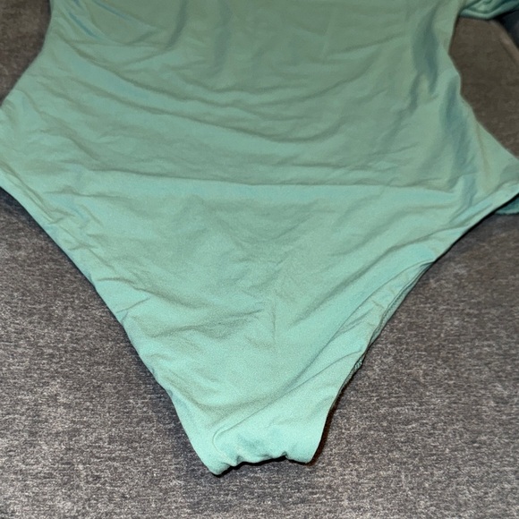 Auden Luxury Collection-NWOT Women's Long Sleeve Teal Bodysuit Size Medium - Picture 10 of 15